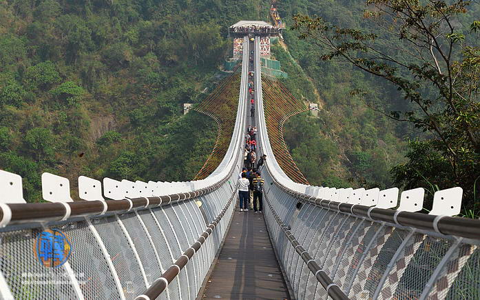 「山川琉璃吊橋」Blog遊記的精采圖片